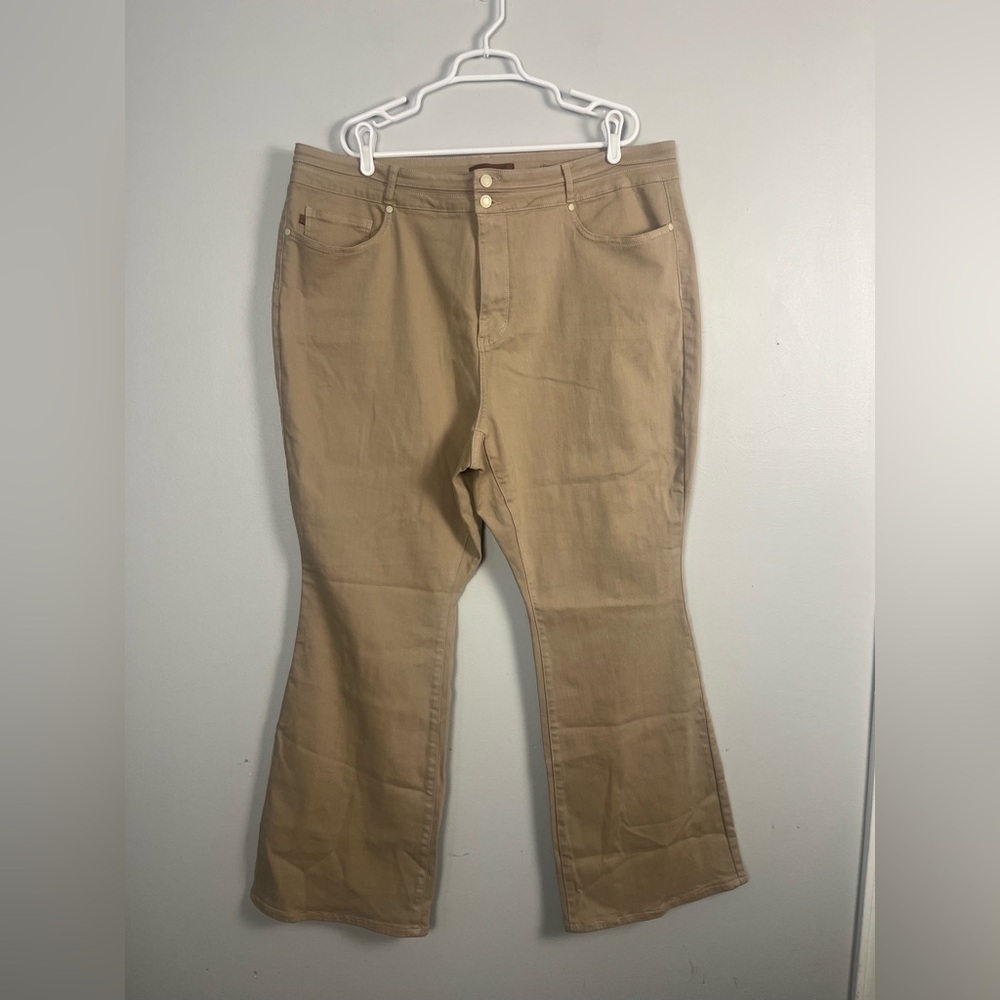 Judy Blue High Waist Tummy Control Flare Stretch Jeans in Khaki size 24W